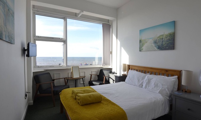 West Bay Apartment | Westpoint Apartments - West Bay amazing Sea Views