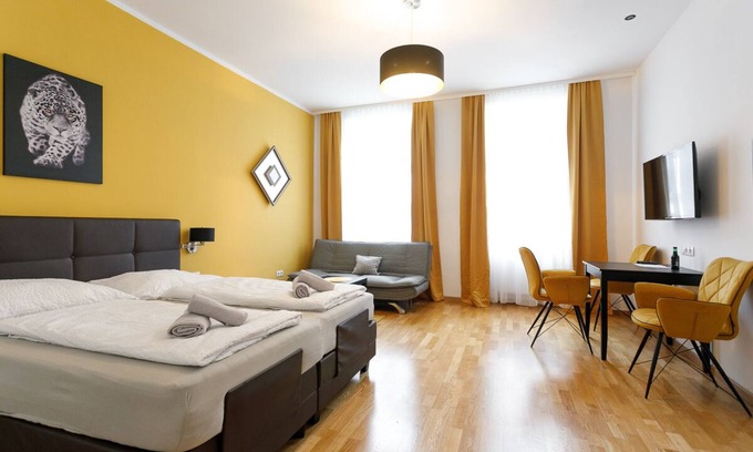 Funfhaus Apartment | WF-Apartment near Westbahnhof Top 21