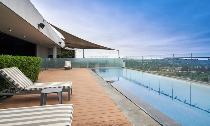 Menlyn Apartment | When Away - Luxury 2 Bedroom In Menlyn Maine 110m