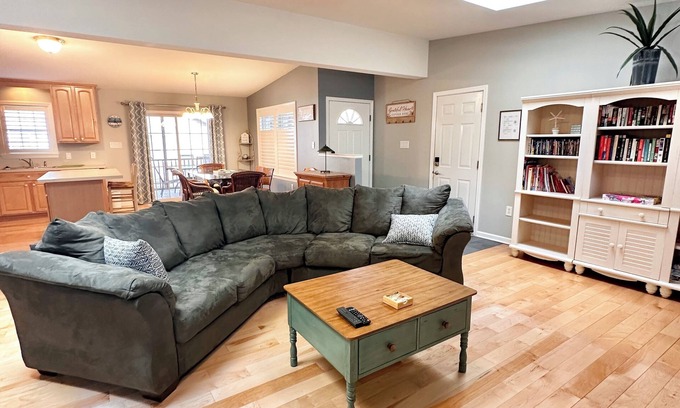 Ocean Pines House | Whimsical Willow: Charming 3-BR home in a quiet cul-de-sac, minutes from OCMD!