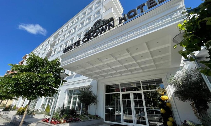 Kamez Hotel | WHITE CROWN HOTEL