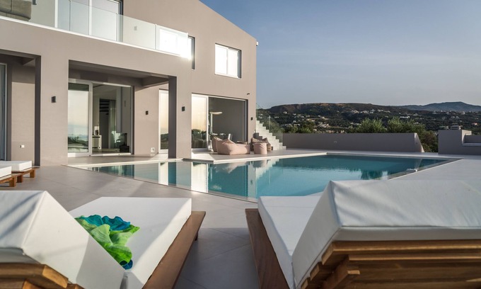 Adele Villa | White Grace Villa, White Grace Villa