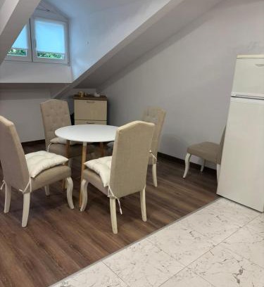 Haskovo Apartment | White House Apartments - Studio Lux