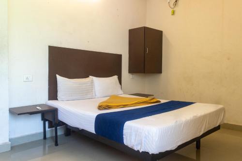 Nanganallur Cabin | White Inn Near Chennai Airport