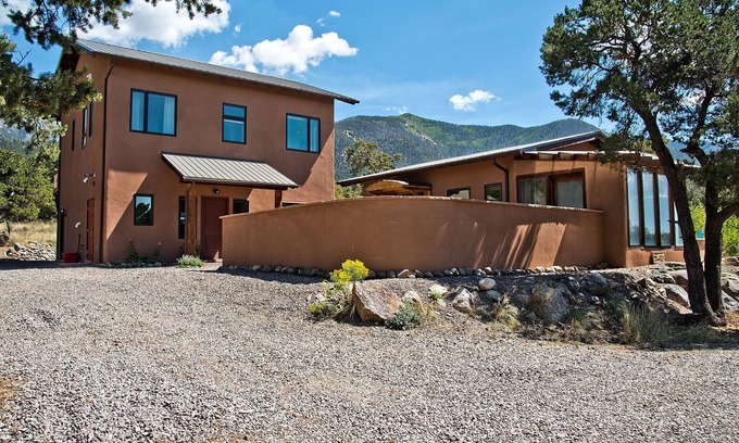 Baca Grande House | White Lotus House - 2 BR, 2.5 Bath Luxury Sanctuary in Crestone, Colorado
