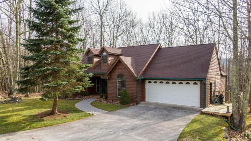 Beech Mountain House | White Tail Cottage