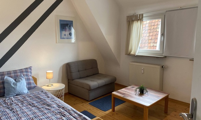 Pliezhausen Apartment | Whole apartment + sun balcony