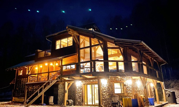 Summersville Ski Chalet | Whole House rental 8 beds, 11 people
