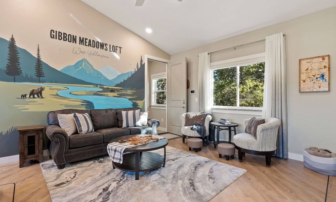 West Yellowstone Apartment | Why Guests Say “We’ll Never Stay Anywhere Else” near Yellowstone National Park!