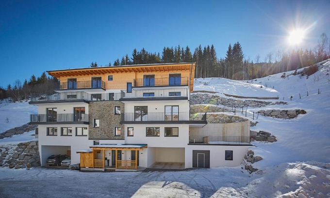Saalbach-Hinterglemm Apartment | Wiesl Lodge Saalbach