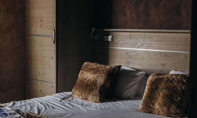 Val-Thorens Apartment | Wifi, 100m from ski slopes, fitness, swimming pool, sauna, hammam, balcony, tv, ski locker, 41m²