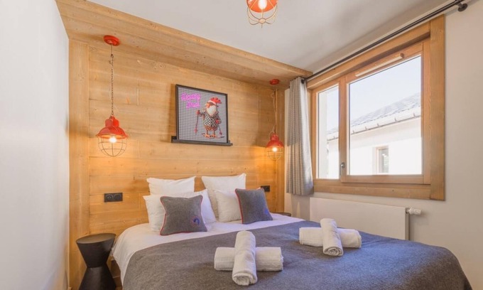 Megeve Apartment | Wifi, swimming pool, sauna, hammam, terrace, balcony, parking, tv, ski locker, 32-40m², Megève