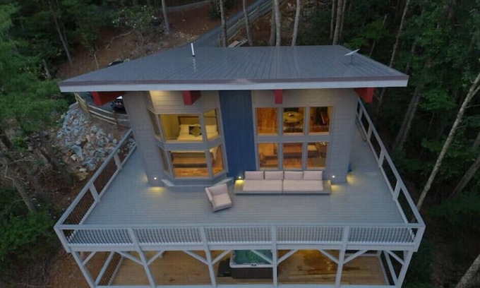 Apple Ridge Cabin | Wild Thing - Blowing Rock, Hot Tub, Big Views, NEW