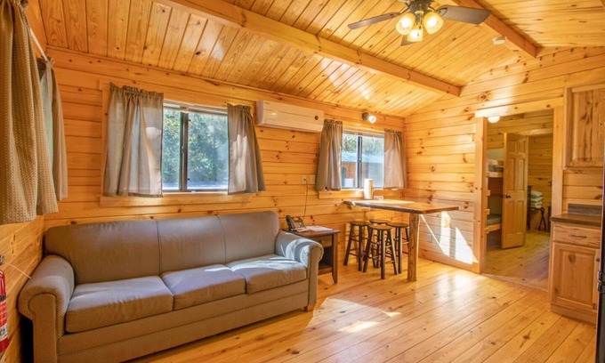 Spotsylvania Condo | Wilderness Resort Lake View Cabins offer lovely views of the Cool Springs Lake.