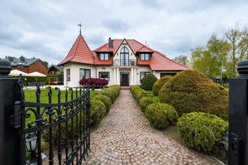 Debki House | Willa Aga
