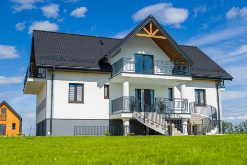 Mikolajki House | Willa Kormoran - Pokoje i Apartamenty