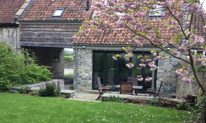 Shapwick House | WILLOW BARN, family friendly, character holiday cottage in Shapwick