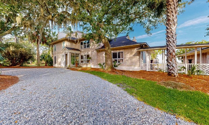 Epworth Acres House | Willowbrook Estate