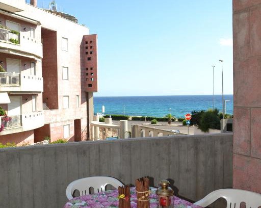 Gallipoli Apartment | Window On The Sea Apartment