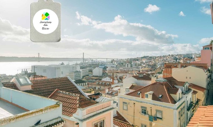 Sacramento Apartment | Windows of Bica - With a magnificent view over the Tagus River and SouthSide