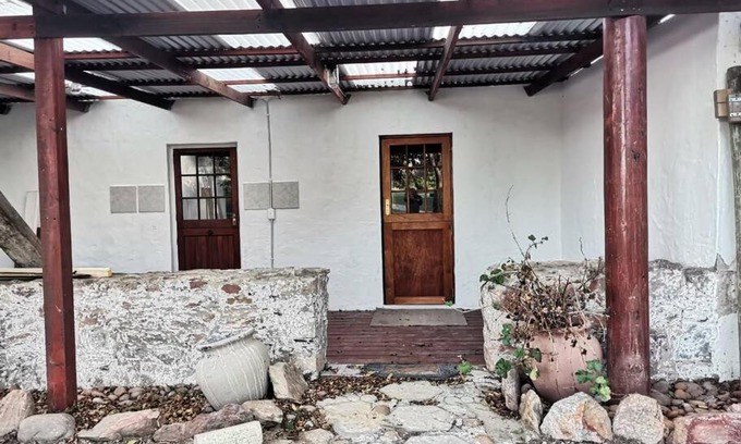 Nelson Mandela Bay Apartment | Windygates Estate Room 2