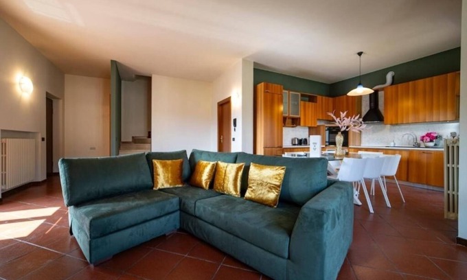 Monticelli Brusati Villa | Wine & Ginger - Luxury Villa x8