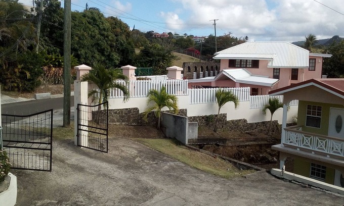 Bonne Terre Apartment | Winfort 4 Bay Walk