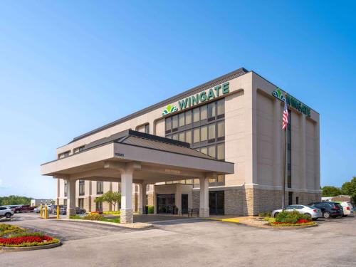 Airport Township Hotel | Wingate by Wyndham St Louis Airport