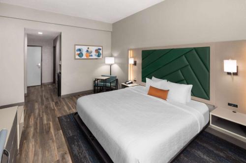 Sulphur Hotel | Wingate by Wyndham Sulphur Near Lake Charles