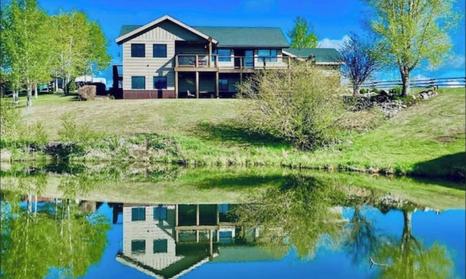 Kremmling House | Winter Dream Getaway