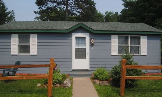Winter Cottage | Winter Nights Cottages: Cottage 3 Winter, Wisconsin vacation rental.
