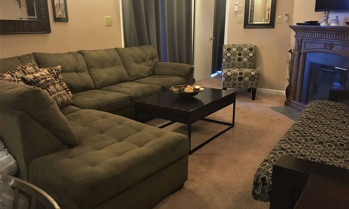 Ghent Apartment | Winterplace Condo D204