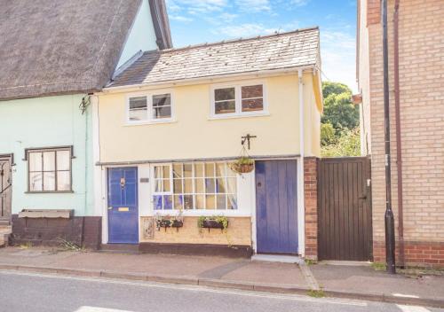 Ixworth House | Wits End Cottage