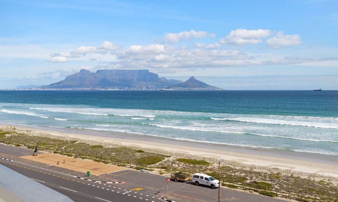 Bloubergstrand Apartment | Witsand 804 - Two Bedroom Apartment, Sleeps 4