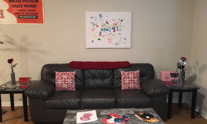 Bowling Green House | WKU, Beechbend & BG Visitors- This Suite Retreat is For YOU!