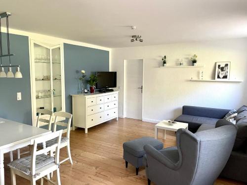 Ahrensfelde Apartment | Wohnung m. eigener Terrasse u. Zugang, Hamburg-nah