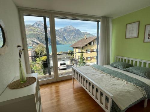 Flueelen Apartment | Wohnung „Perla Paradiso“