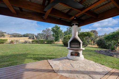 Goughs Bay House | Wollondilly - Mansfield - Sleeps 10