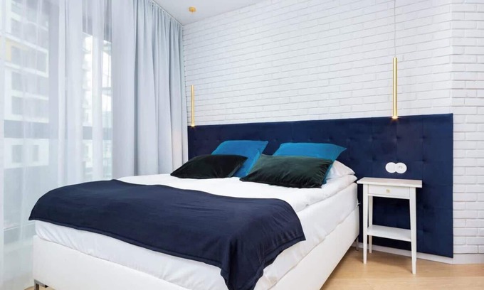 Wola Apartment | Wolska 45 | Dark Blue Studio | Air Conditioning