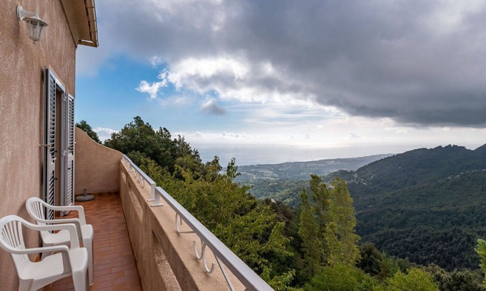 San-Giovanni-di-Moriani House | Wonderful private villa for 6 people with TV, patio, panoramic view and parking