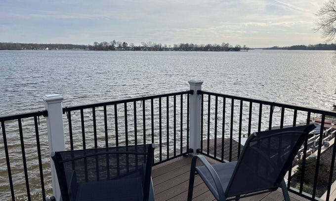 Middleville House | Wonderful 4 bedroom house on Gun Lake. Stunning view from main deck; waterfront