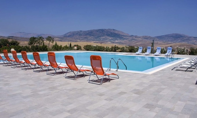 Petralia Sottana House | Wonderful estate with private pool and SPA, rooms with private bathroom