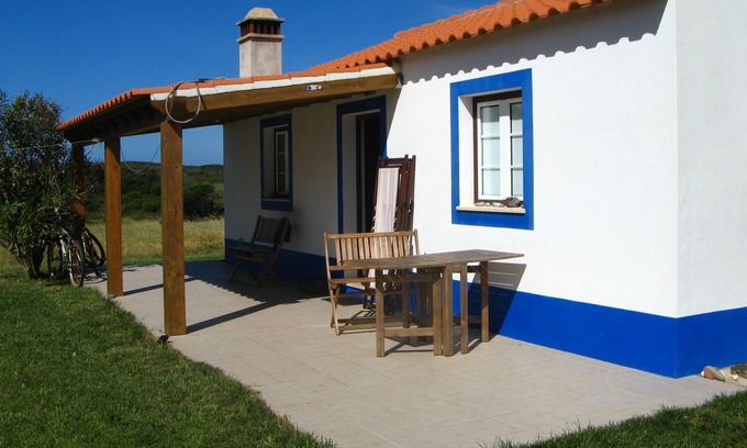 Cavaleiro House | wonderful holiday house just 400 m to the beach
