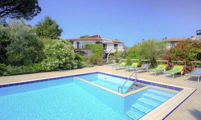 Bobolino Villa | Wonderful villa with private pool, WIFI, hot tub, A/C, TV, terrace, pets allowed and panoramic .