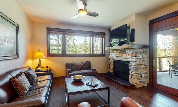 Four O'Clock House | Wonderful mountain home with ski-in/ski-out access - shared resort amenities