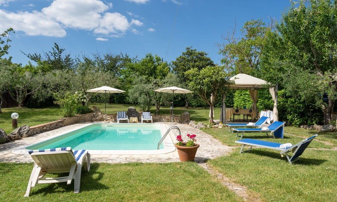 San Gimignano House | Wonderful private villa for 8 guests with WIFI, private pool, TV, terrace and pets allowed