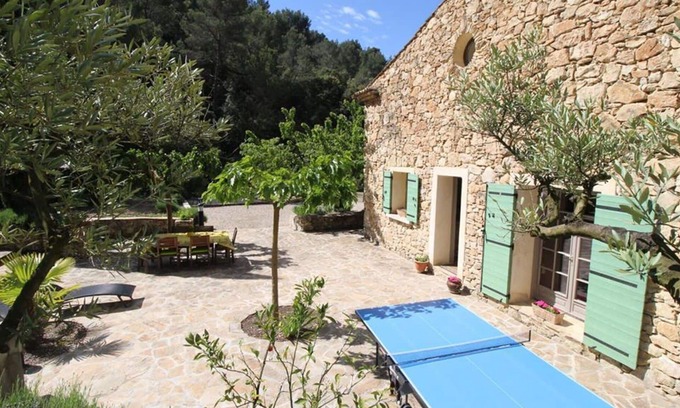 Caromb Villa | Wonderful private villa for 8 people with WIFI, private pool, TV and pets allowed