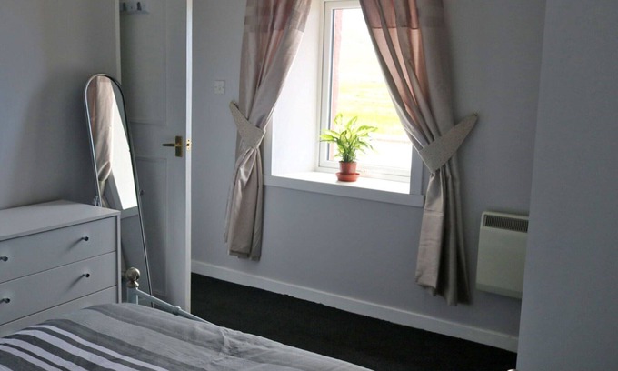 Bornesketaig House | Wonderful private villa for 2 guests with TV, panoramic view and parking