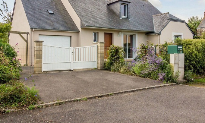 Pleurtuit House | Wonderful private villa for 4 people with WIFI, TV and parking