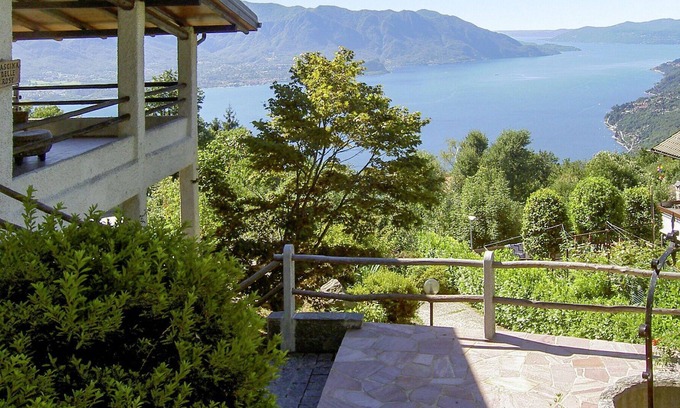 Trarego Viggiona House | Wonderful private villa for 10 guests with WIFI, TV, terrace and parking